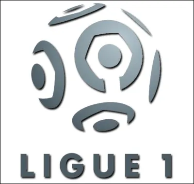 Quel joueur français n'a pas été recruté par les clubs de Ligue 1 à cause de son physique ?