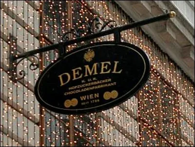 Histoire > Le plat que nous avons vu précédemment est typique de la fameuse cuisine dite « K & K ». Que signifie ce sigle ?