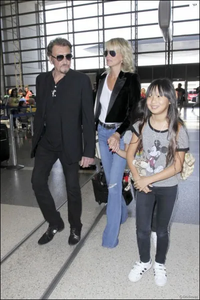 Combien a-t-il d'enfants ? (En comptant ceux qu'il a adoptés)