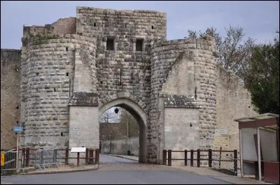 Ah oui c'est la porte Saint ...