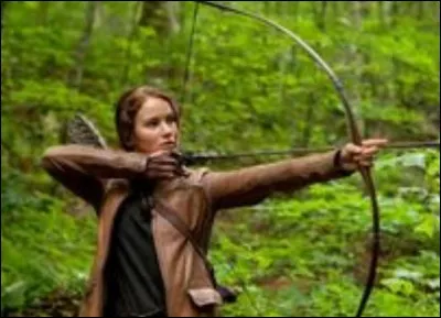 Avec qui Katniss s'allie-t-elle ?