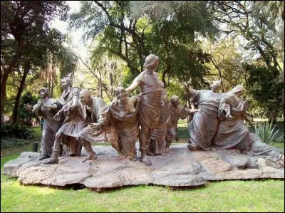 Comment s'appelaient les fêtes, à la gloire de Saturne, se déroulant dans l'antiquité romaine une semaine avant le solstice d'hiver ?