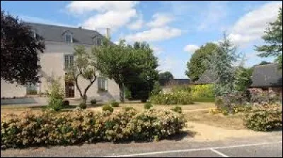 Ancienne commune des Pays-de-la-Loire, dans le Segréen, La Cornuaille se situe dans le département ...