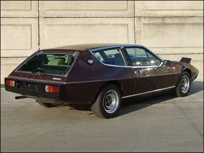 Cette Lotus S2 se nomme :