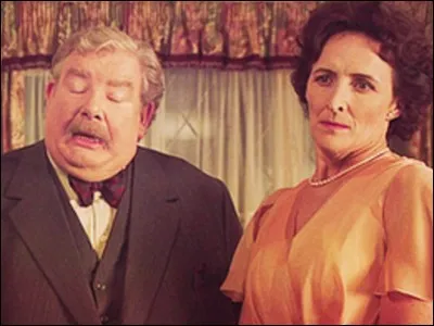 Qui sont ces gens qui l'ont élevé ?