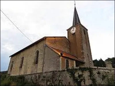 Voici l'église Saint-Michel de Fontaines-Saint-Clair. Petit village Meusien de 49 habitants, il se trouve en région...