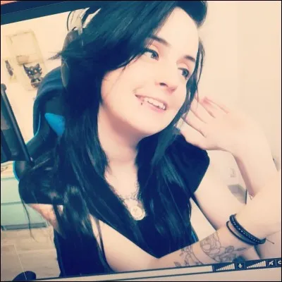 Comment Frite et Sora appellent-ils Mary ?