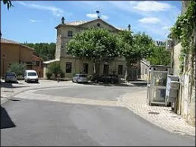 Saint-Marcel-de-Careiret est un village Gardois situé en région ...