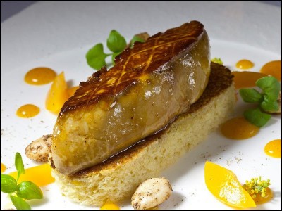 Comment s'appelle la méthode utilisée par les éleveurs d'oies ou de canards pour s'assurer que le foie sera bien gras ?