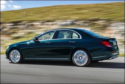 La Classe E est de la marque Audi.