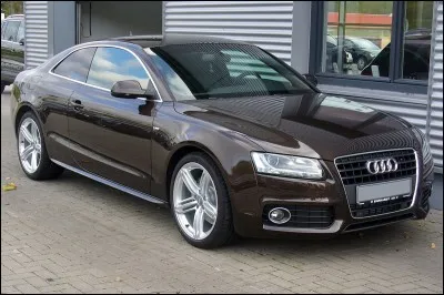 Quelle est cette voiture ?