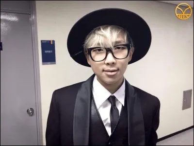 Quel âge a Rapmon ?