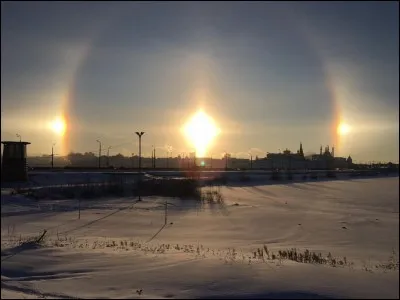 Qu'est-ce que le "phénomène des trois soleils" ?
