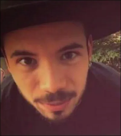 Quel est l'instrument principal de Flo ?