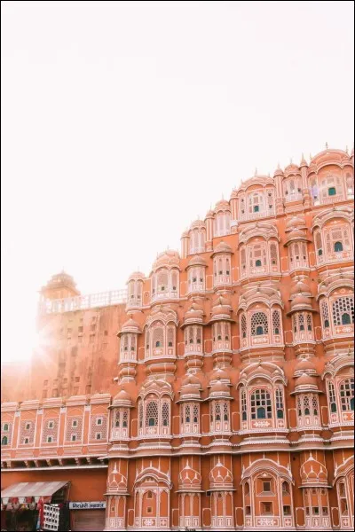 Nous sommes partis bien loin... Mais où donc ?