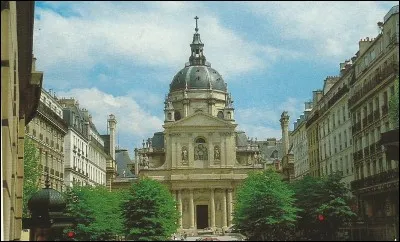 Plus de 2 millions d'ouvrages dans sa bibliothèque.