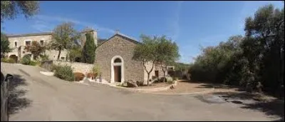 Pour finir, je vous emmène sur l'Île de Beauté, à Serra-di-Ferro. Village de l'arrondissement d'Ajaccio, il se situe dans le département ...