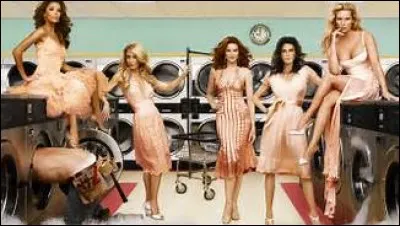 Dans quelle saison les Bolen arrivent-ils à Wisteria Lane ?