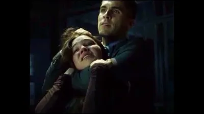 Qu'apprend-on au sujet d'Evelyn au cours de la saison 5 ?