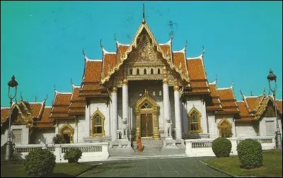 Dans quel pays peut-on visiter le Temple de marbre ?