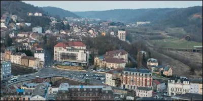 De combien de pays voisins de la France le département de la Meurthe-et-Moselle est-il frontalier ?