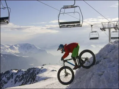 Toujours aussi sportif, il a essayé :