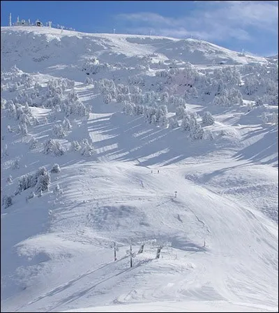 Mon époux est un grand skieur, il préférera les pistes très difficiles !