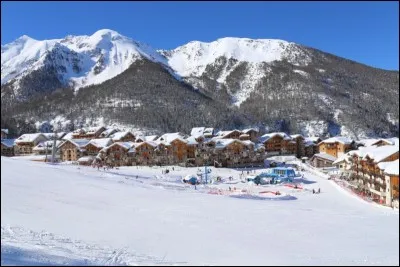 Dans quel massif placez-vous Les Orres ?