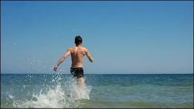 Qu'aimes-tu faire dans l'eau ?