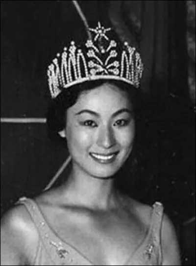 Akiko Kojima, élue en 1959, est la 8e Miss Univers. Quel pays représentait-elle ?