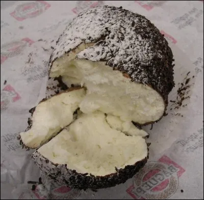 Boule meringuée au chocolat.