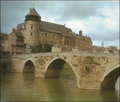 La ville de ce château est un palindrome.