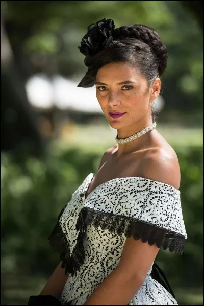 Comment s'appelle la maîtresse de Nicolas ?