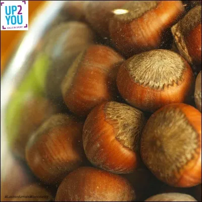 Année de noisettes, ...