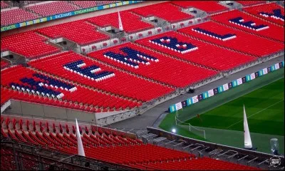 En quelle année le nouveau stade de Wembley a-t-il été inauguré ?