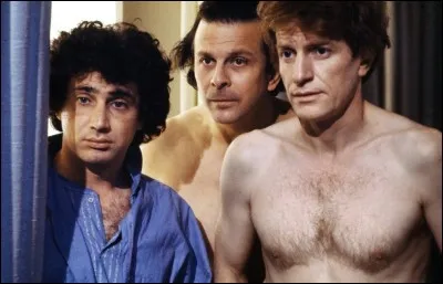 ... hommes et un couffin !