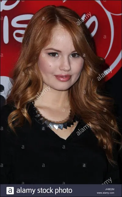 Comment s'appelle l'actrice principale ?