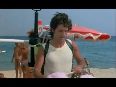 De qui Claude Zidi nous fait-il partager les vacances ?