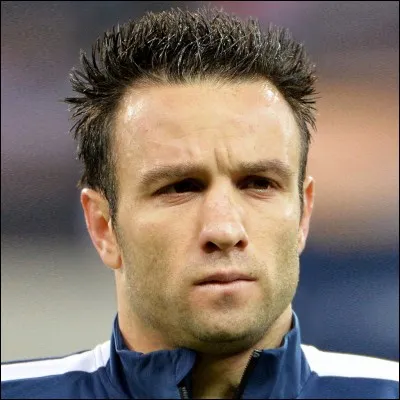 Combien de matchs, Matthieu Valbuena a-t-il joués à la Coupe du monde 2010 ?