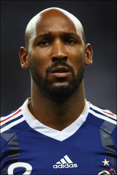 Dans quel club Nicolas Anelka a-t-il débuté ?