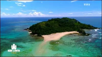 Comment se nomme l'île ou l'on peut trouver des avantages dans des coffres?