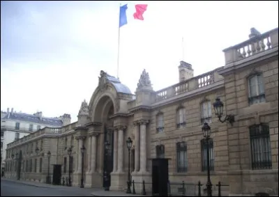 En cas de décès du Président de la République, qui assure l'intérim ?