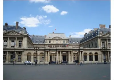 Qu'est-ce que le Conseil d'État ?