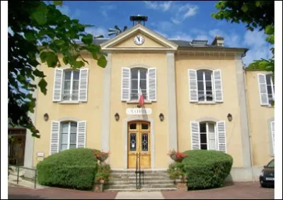 En France, les conseillers municipaux sont élus pour :