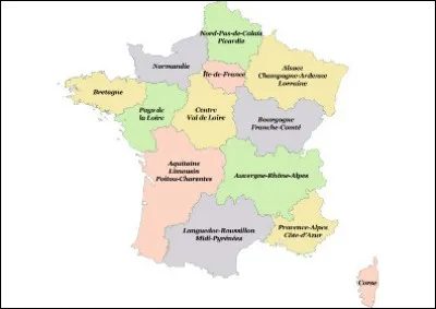 Parmi ces régions françaises, laquelle compte le plus grand nombre de départements ?
