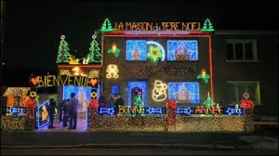 Pour voir cette maison illuminée, direction le Nord-Pas-de-Calais. Nous serons à Brebières, ville de l'arrondissement d'Arras, située dans le département ...
