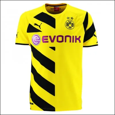 À quel club appartient ce maillot ?