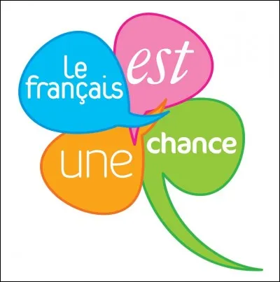 Français : quel est le verbes de cette phrase "L'arbre perd ses feuilles en hiver et change de couleurs"?
