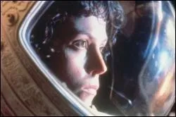 Ripley (Sigourney Weaver) dans 'Alien 4'...