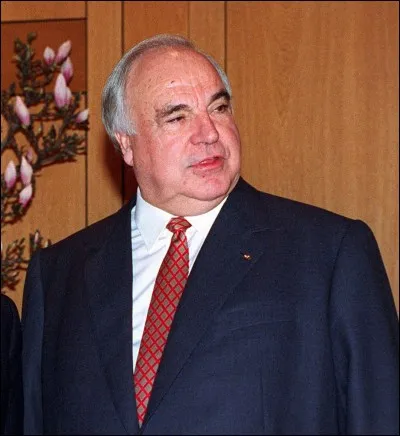 A quel âge est parti Helmut Kohl ?
